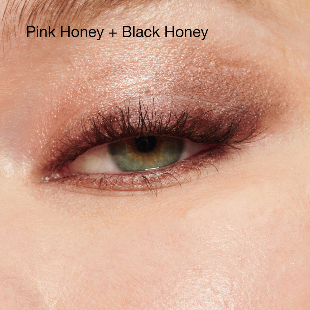High Impact™ Shadow Play™ Shadow + Definer, 1.9 g, Black Honey + Pink Honey, Model, light