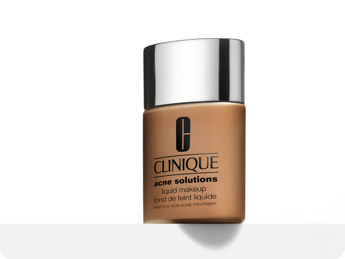 In 10 days, bare skin has significantly fewer visibly clogged pores.*
