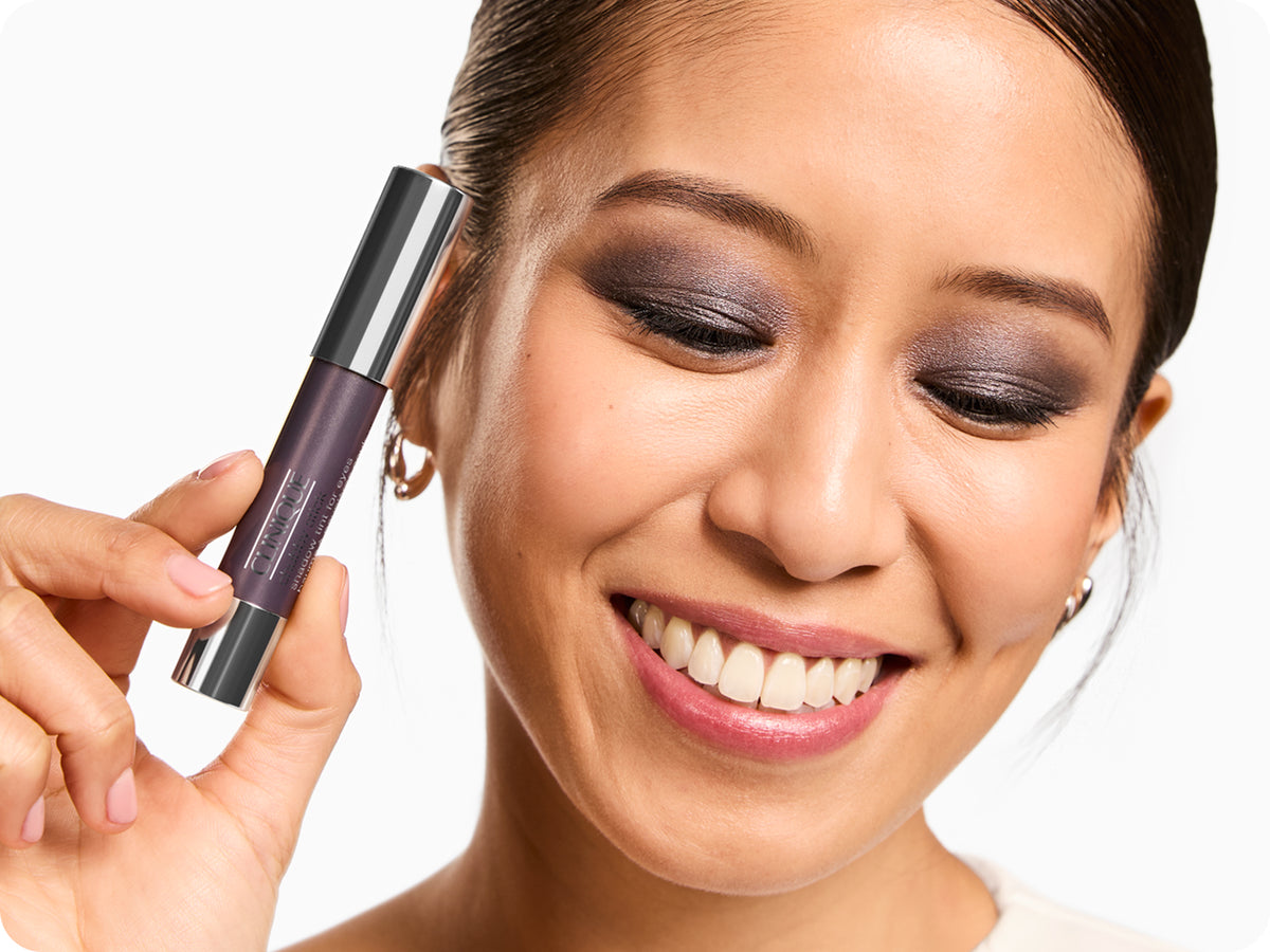 Get the Look. Bold in a blink.