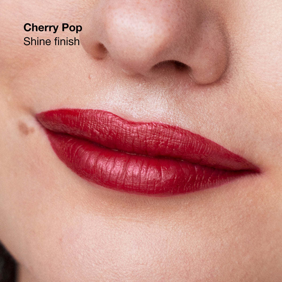 Clinique Pop™ Longwear Lipstick, 3.9 g, Cherry Pop, Model, light