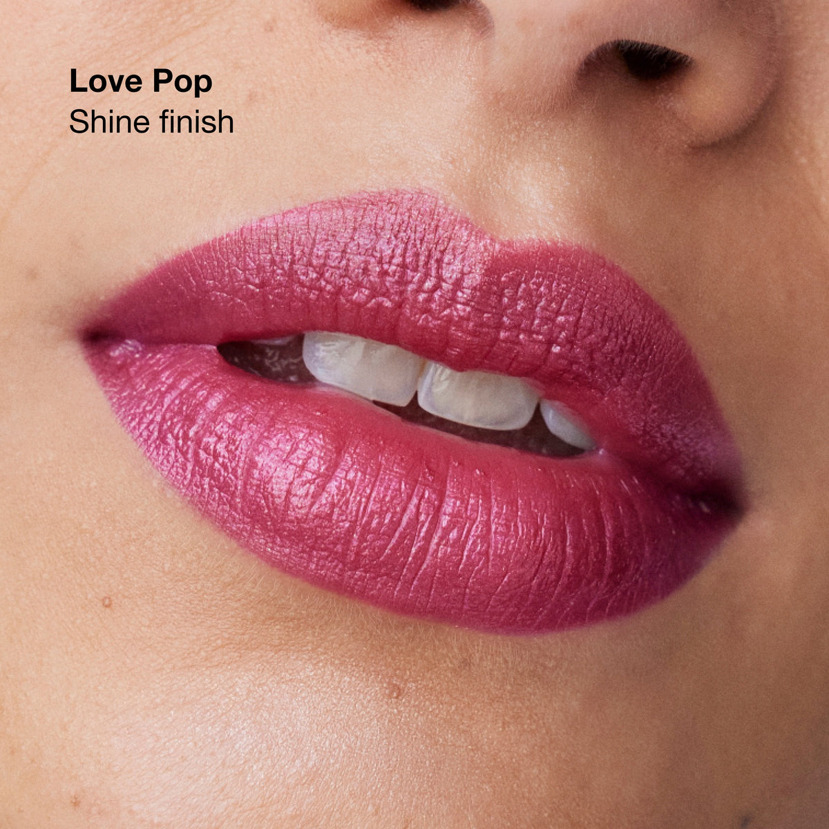 Clinique Pop™ Longwear Lipstick, 3.9 g, Love Pop, Model, medium