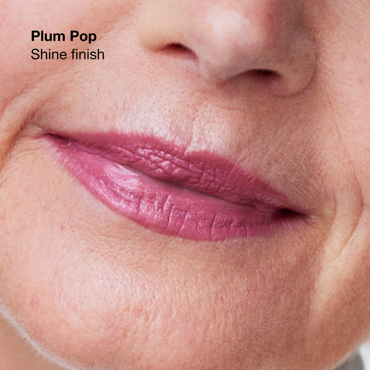 Clinique Pop™ Longwear Lipstick, 3.9 g, Plum Pop, Model, light