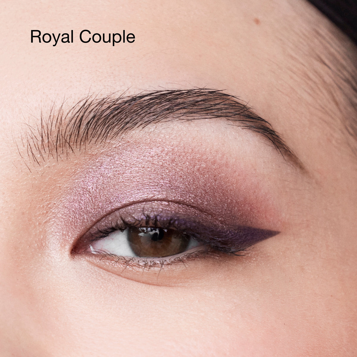 High Impact™ Shadow Play™ Shadow + Definer, 1.9 g, Royal Couple, Model, light