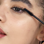 High Impact High-Fi Full Volume Mascara application video