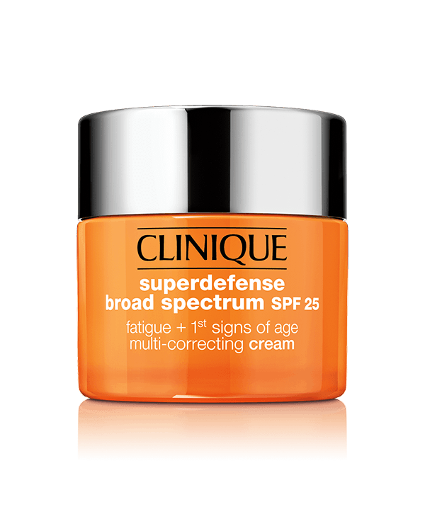 Superdefense Broad Spectrum SPF 25 Fatigue + 1st Signs Of Age Multi-Correcting Cream, A refreshing silky cream with SPF that fights fatigue and first signs of aging.