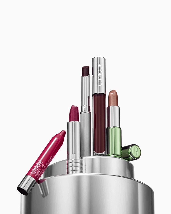 Clinique Lip Vault: Lipstick Set, A set of Clinique’s 5 favorite lip legends in a variety of stunning shades to wear from day to night.