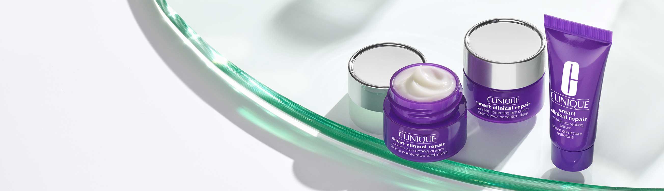 Get 3 deluxe samples of our powerhouse de-agers with eligible $40 purchase.*